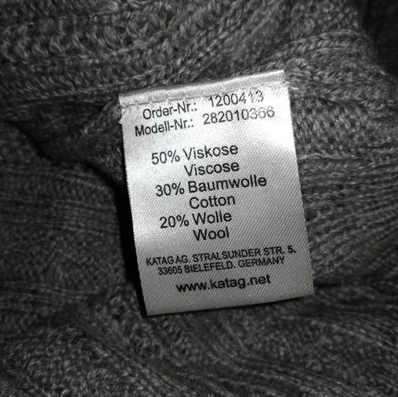 Staccato cable sweater - NWOT - Picture 6 of 8